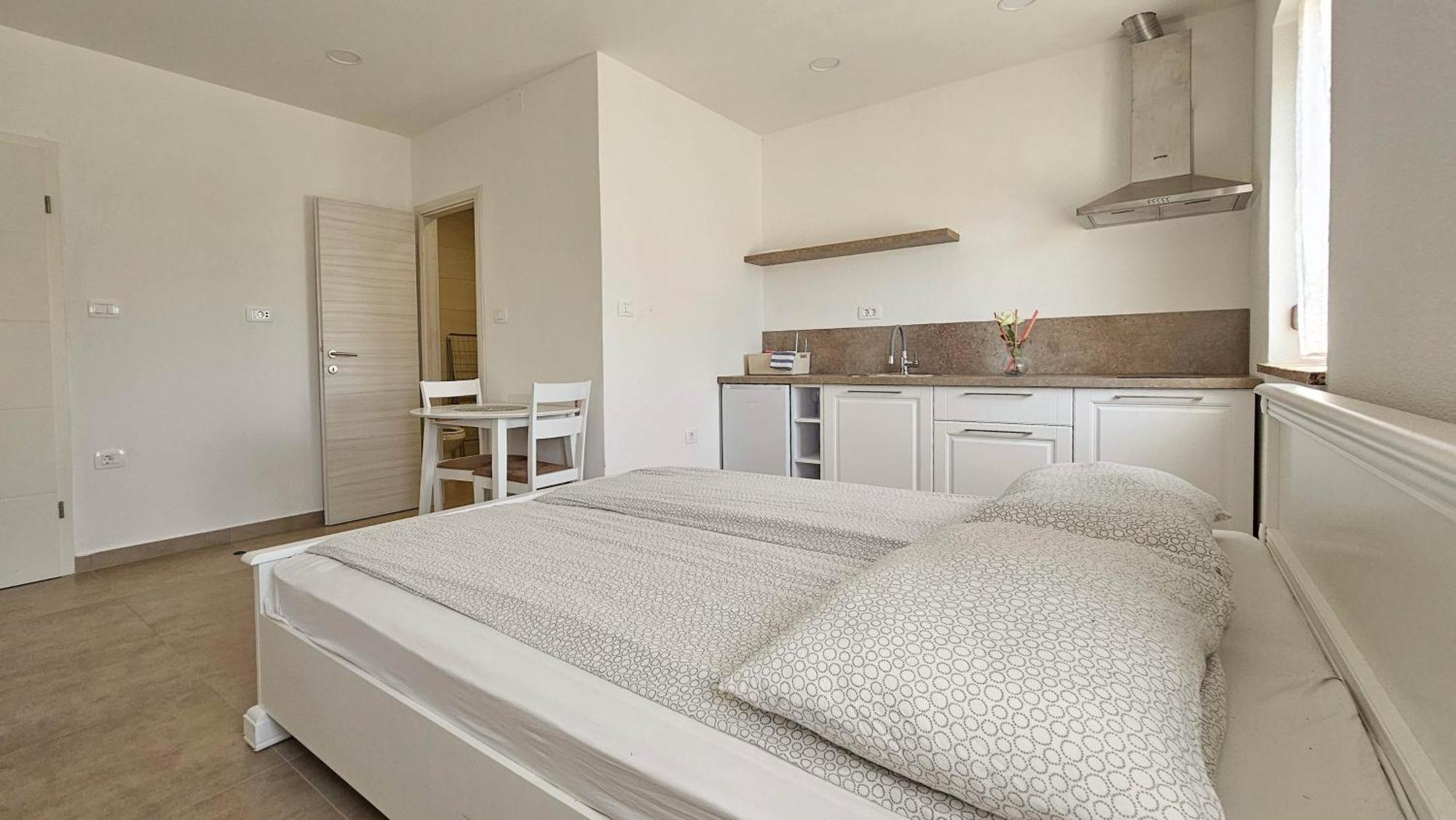 Apartman Dani 3 *